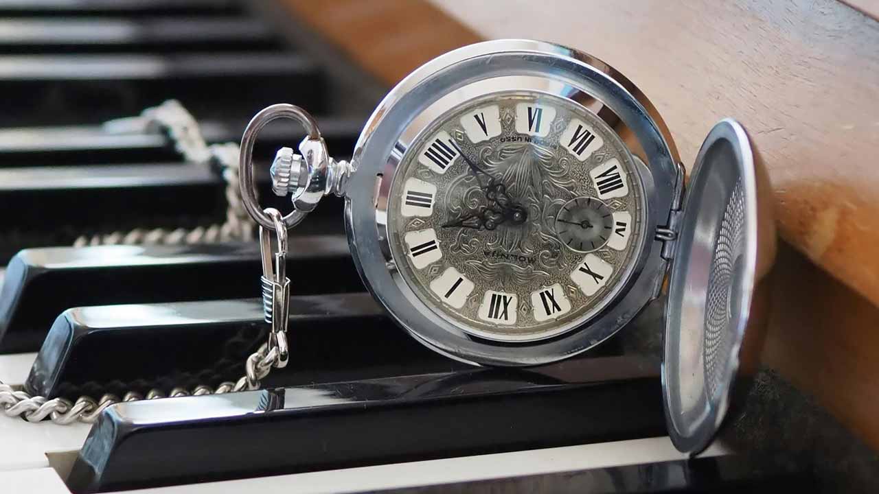 eski cep saati, old pocket watch
